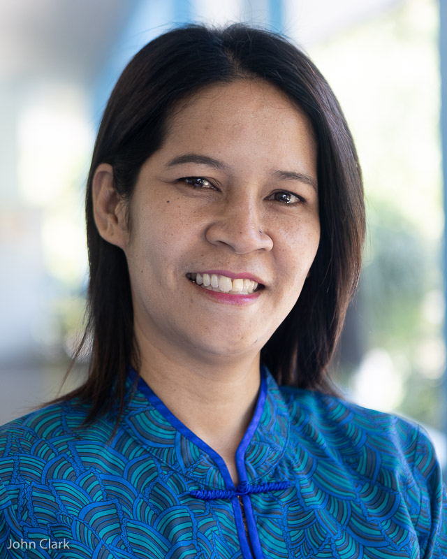 Khun Areeya Nong Hieng director