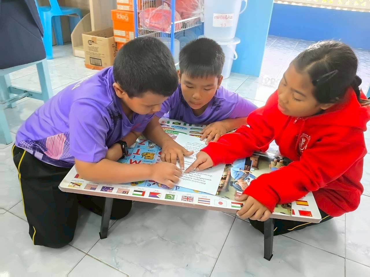 story books4 English Thai Cartoon Books